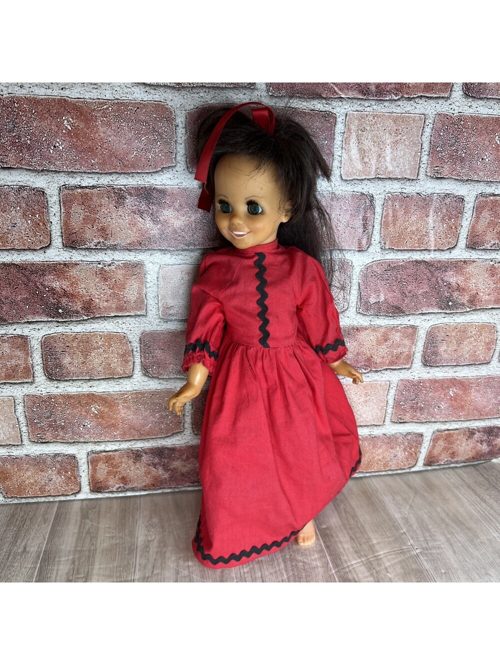 Vintage Ideal Kerry Doll Hair Grow Button Works
